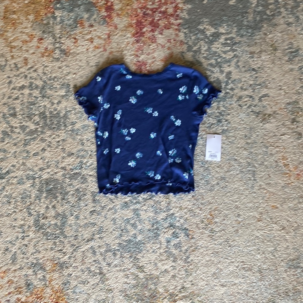 Tee shirt